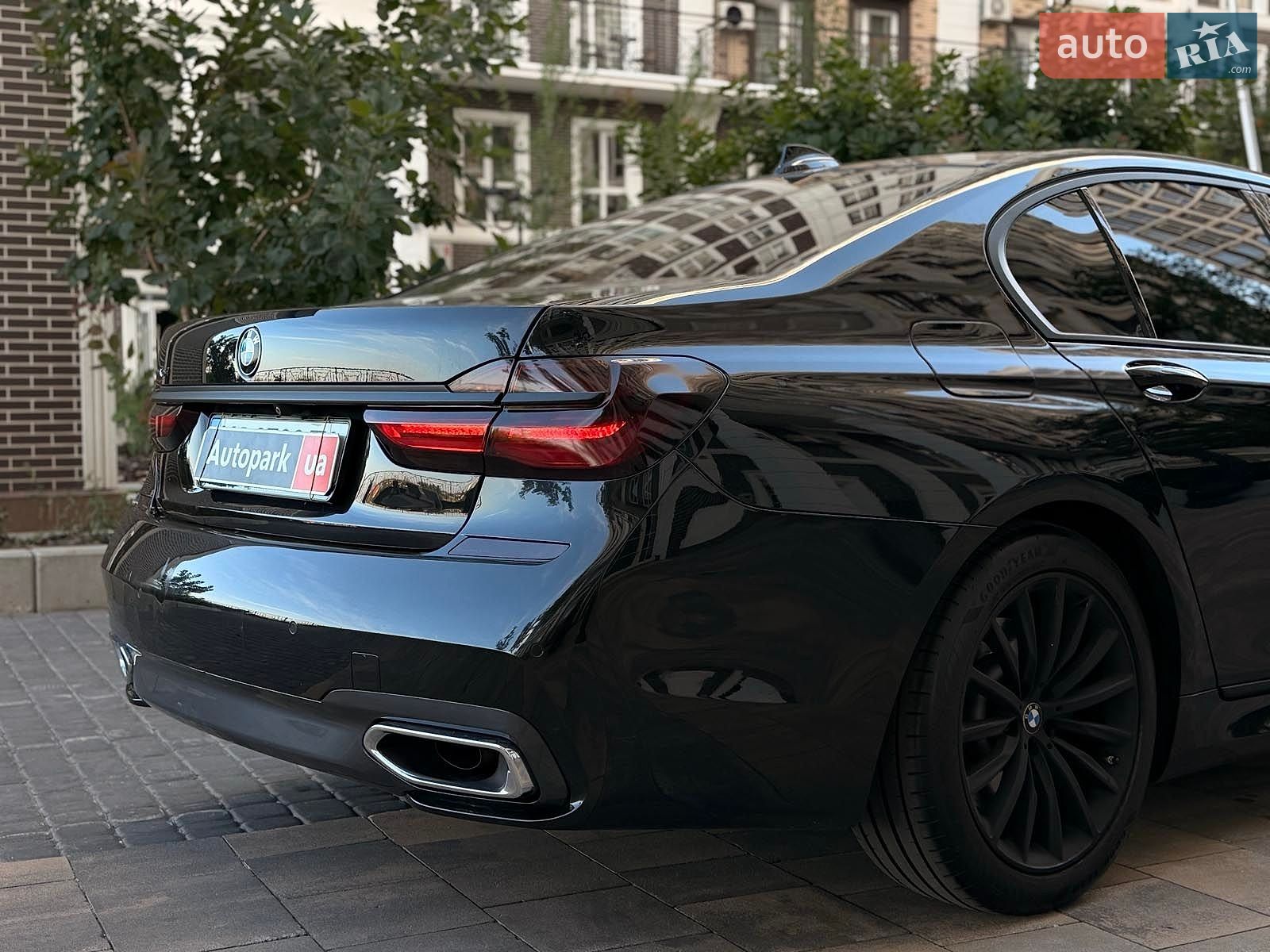 BMW 7 Series 2016 VIN WBA7C41020G640176 фото оголошення 10 з 26