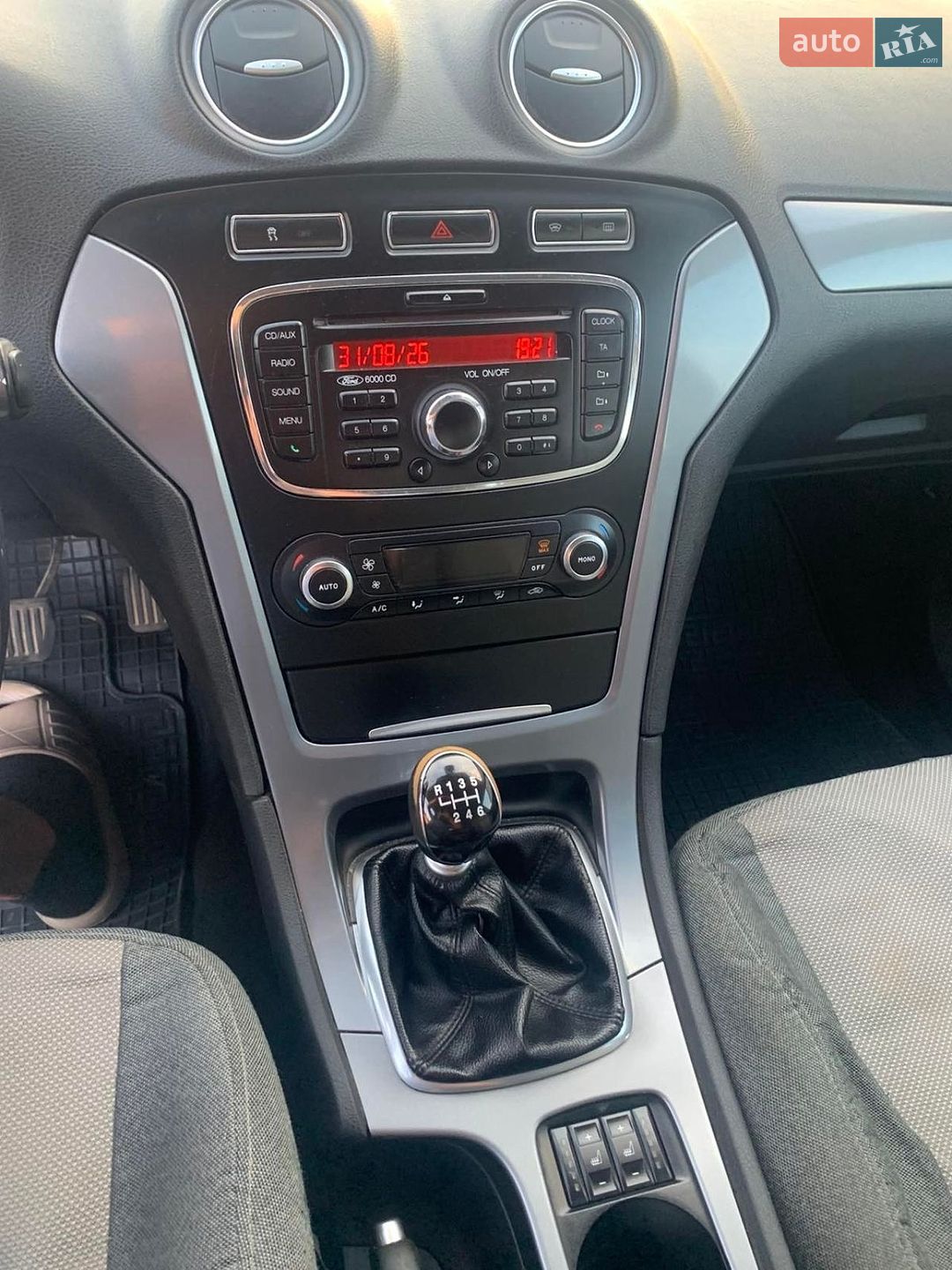 Ford Mondeo 2013 VIN WF0GXXGBBGDG58514 фото оголошення 8 з 15