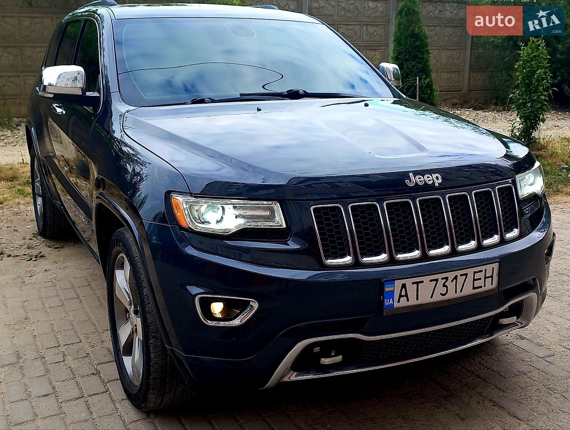 Jeep Grand Cherokee 2014 VIN 1C4RJECG9FC646803 фото оголошення 15 з 31