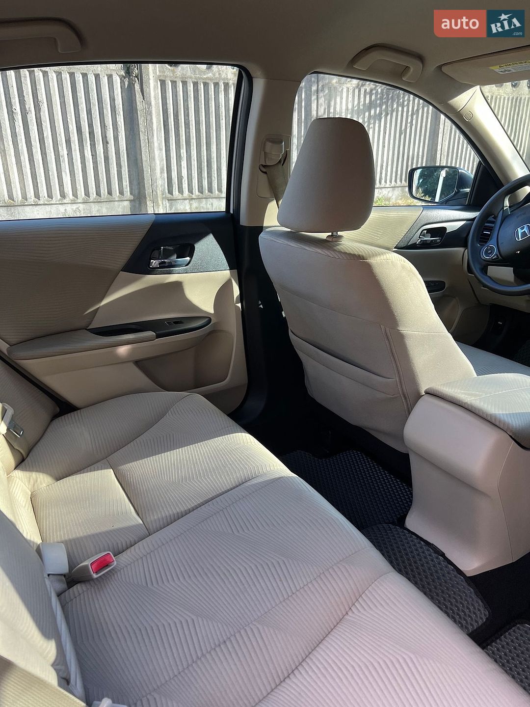 Honda Accord 2014 VIN 1HGCR2F38EA230565 фото оголошення 20 з 22