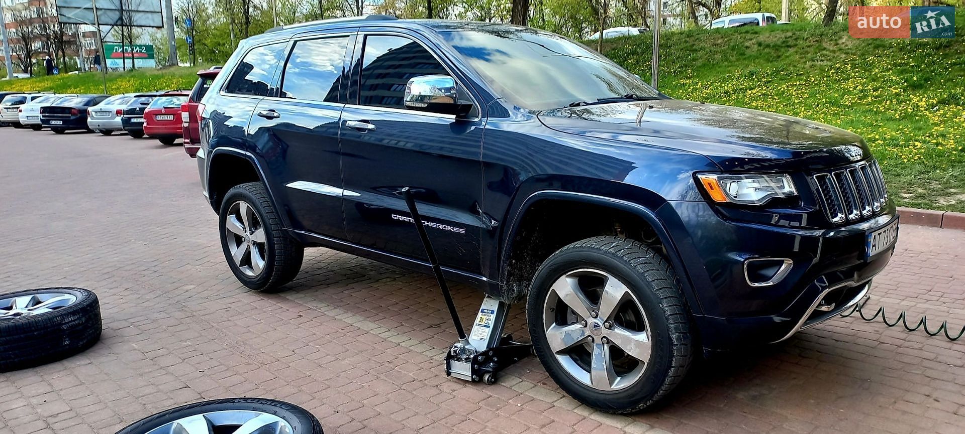 Jeep Grand Cherokee 2014 VIN 1C4RJECG9FC646803 фото оголошення 22 з 31