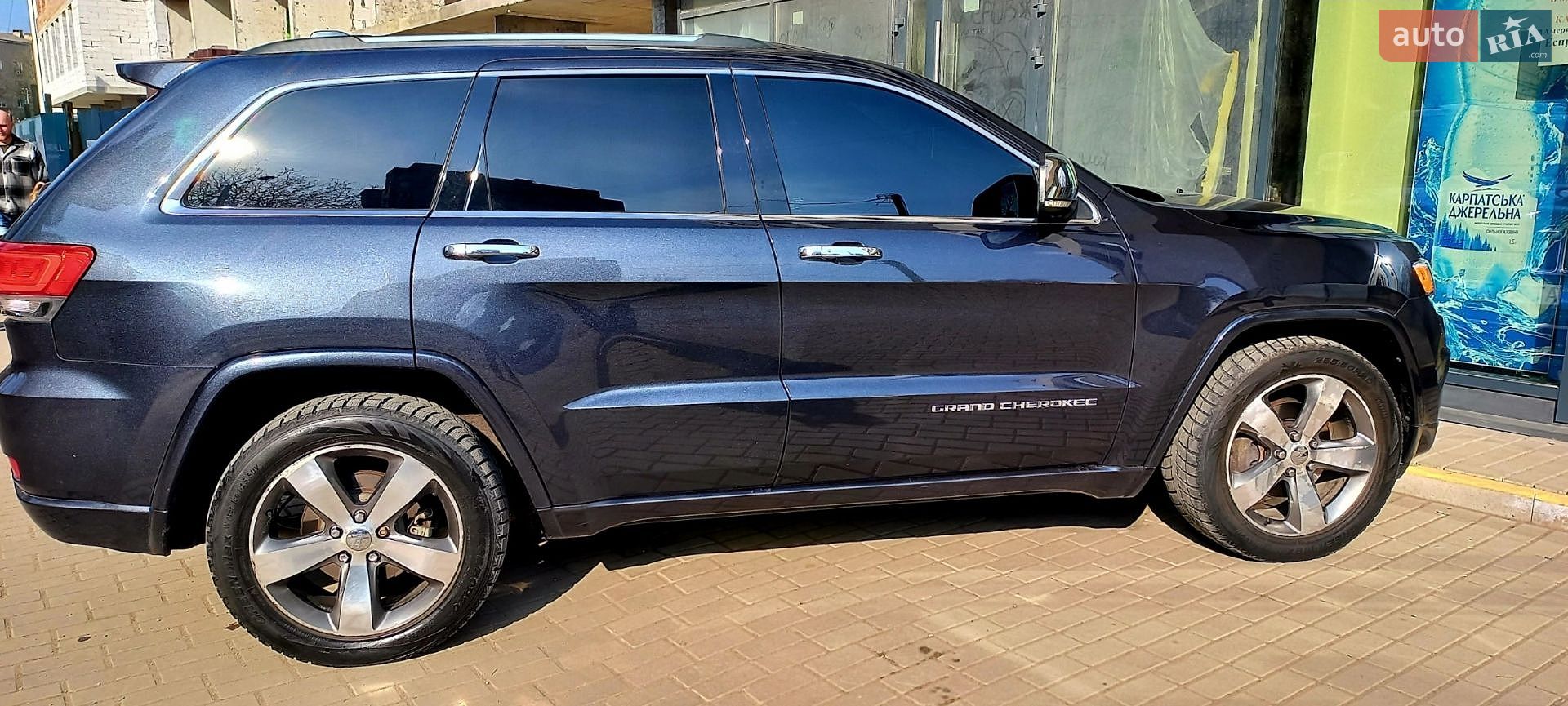 Jeep Grand Cherokee 2014 VIN 1C4RJECG9FC646803 фото оголошення 25 з 31