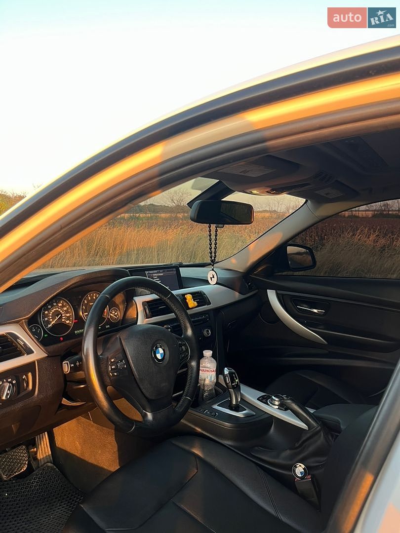 BMW 3 Series 2013 VIN WBA3C1C54DF441194 фото оголошення 5 з 10