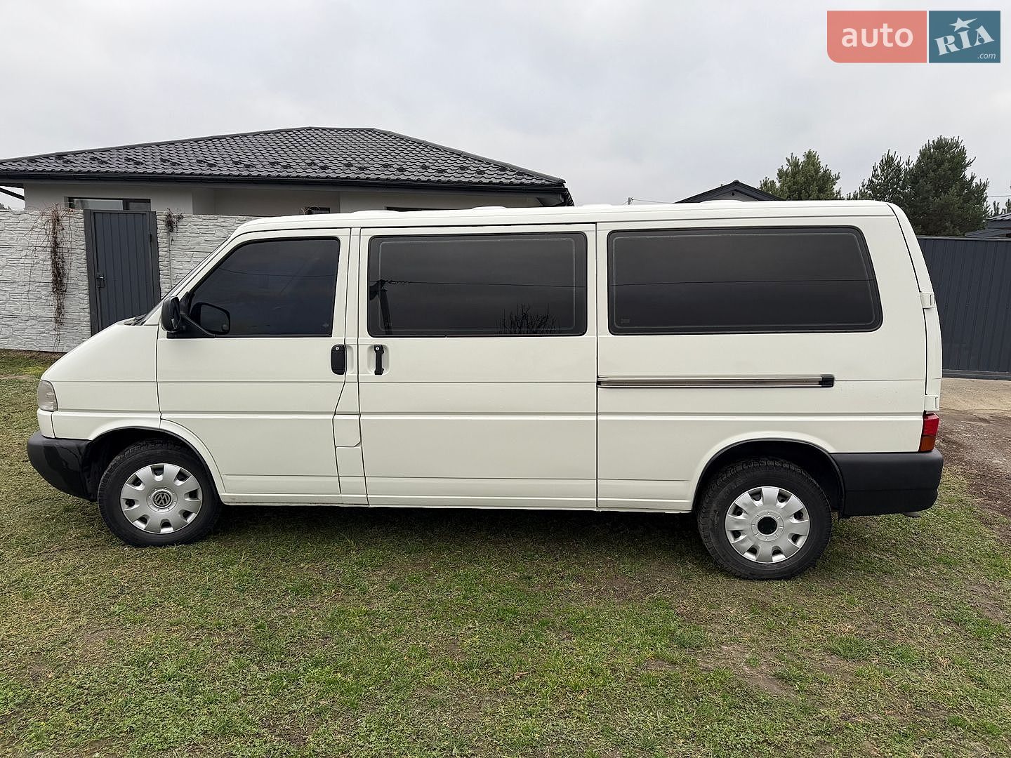 Volkswagen Transporter 2001 VIN WV1ZZZ70Z1H102294 фото оголошення 7 з 17
