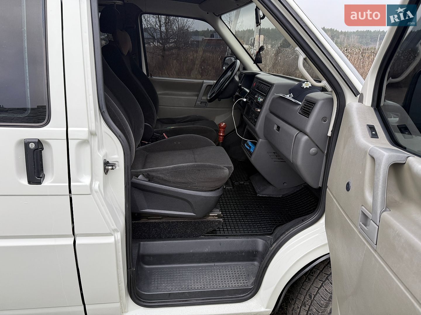 Volkswagen Transporter 2001 VIN WV1ZZZ70Z1H102294 фото оголошення 12 з 17