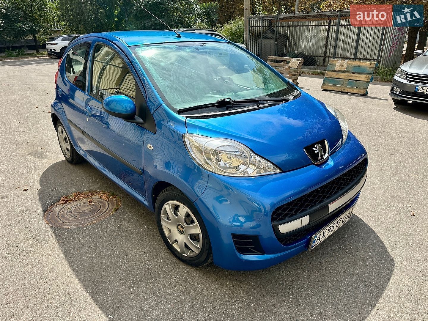 Peugeot 107 2012 VIN VF3PNCFB488639558 фото оголошення 2 з 9