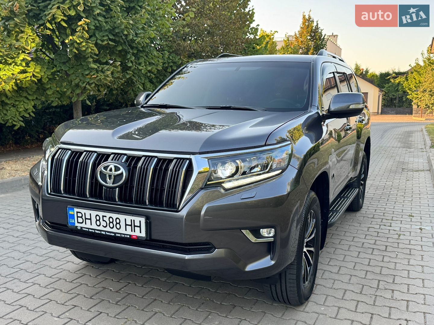Toyota Land Cruiser Prado 2018 VIN JTEBR3FJ605011552 фото оголошення 4 з 76