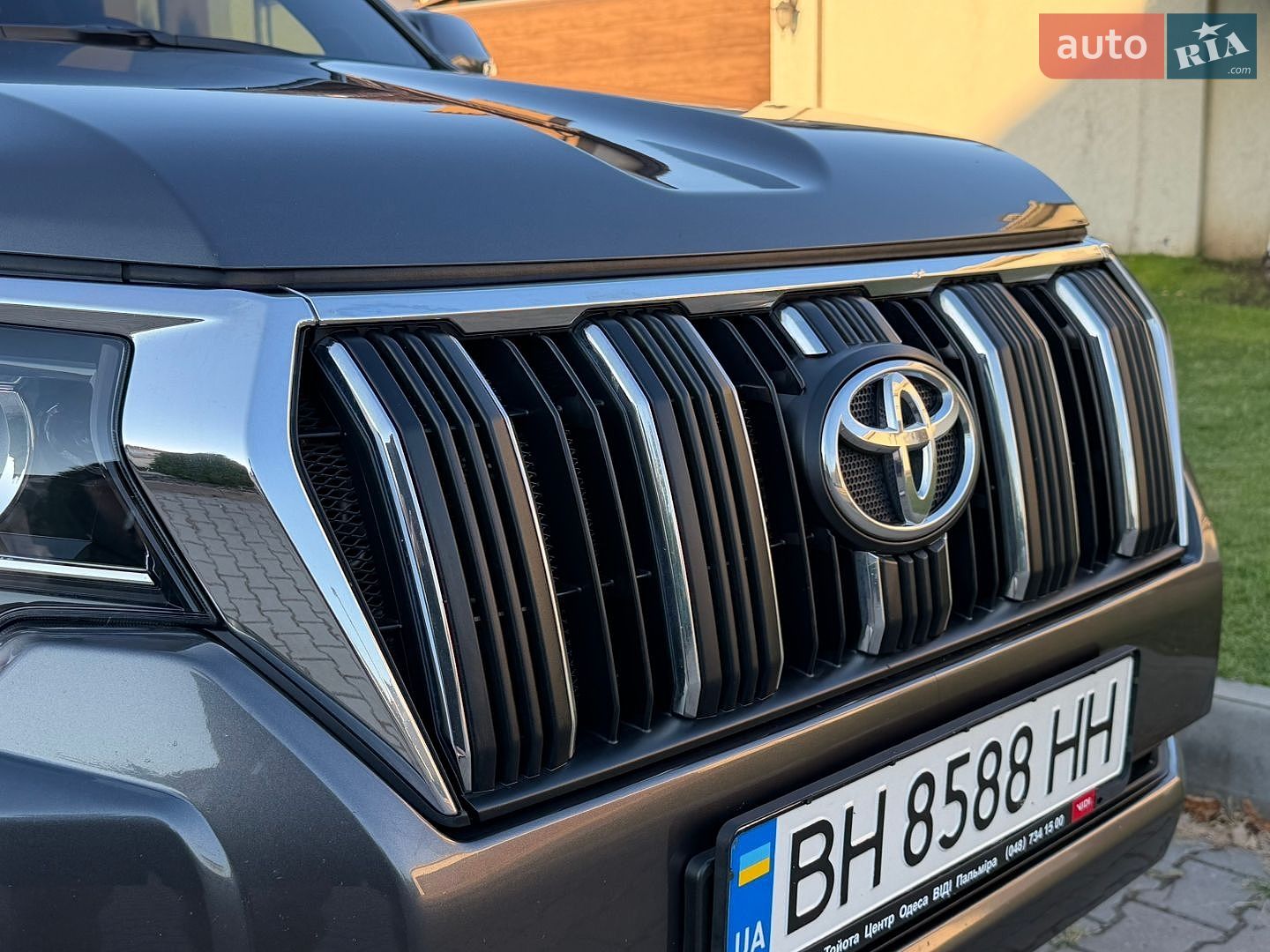 Toyota Land Cruiser Prado 2018 VIN JTEBR3FJ605011552 фото оголошення 26 з 76