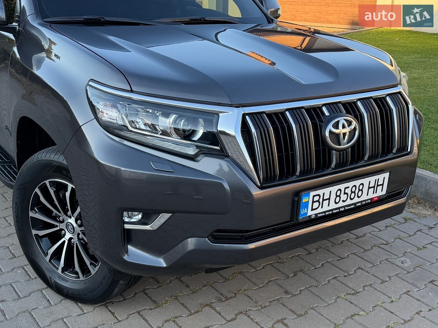 Toyota Land Cruiser Prado 2018 VIN JTEBR3FJ605011552 фото оголошення 24 з 76