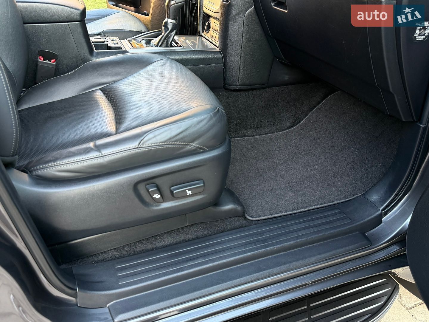Toyota Land Cruiser Prado 2018 VIN JTEBR3FJ605011552 фото оголошення 52 з 76