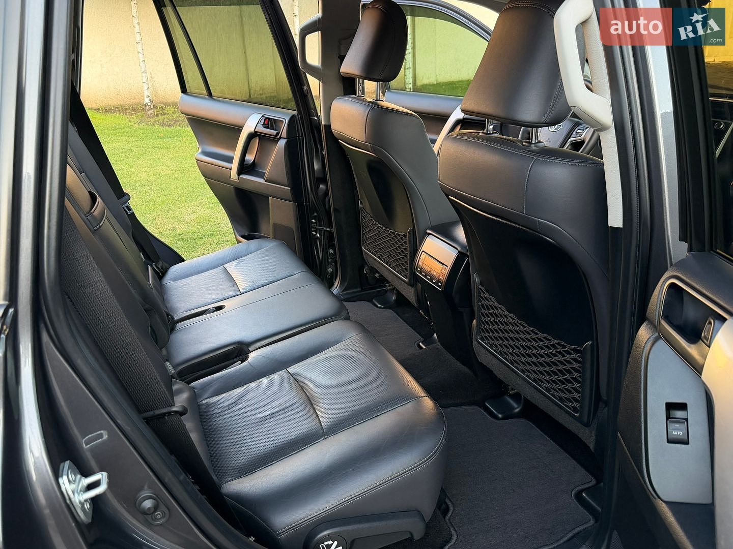 Toyota Land Cruiser Prado 2018 VIN JTEBR3FJ605011552 фото оголошення 57 з 76