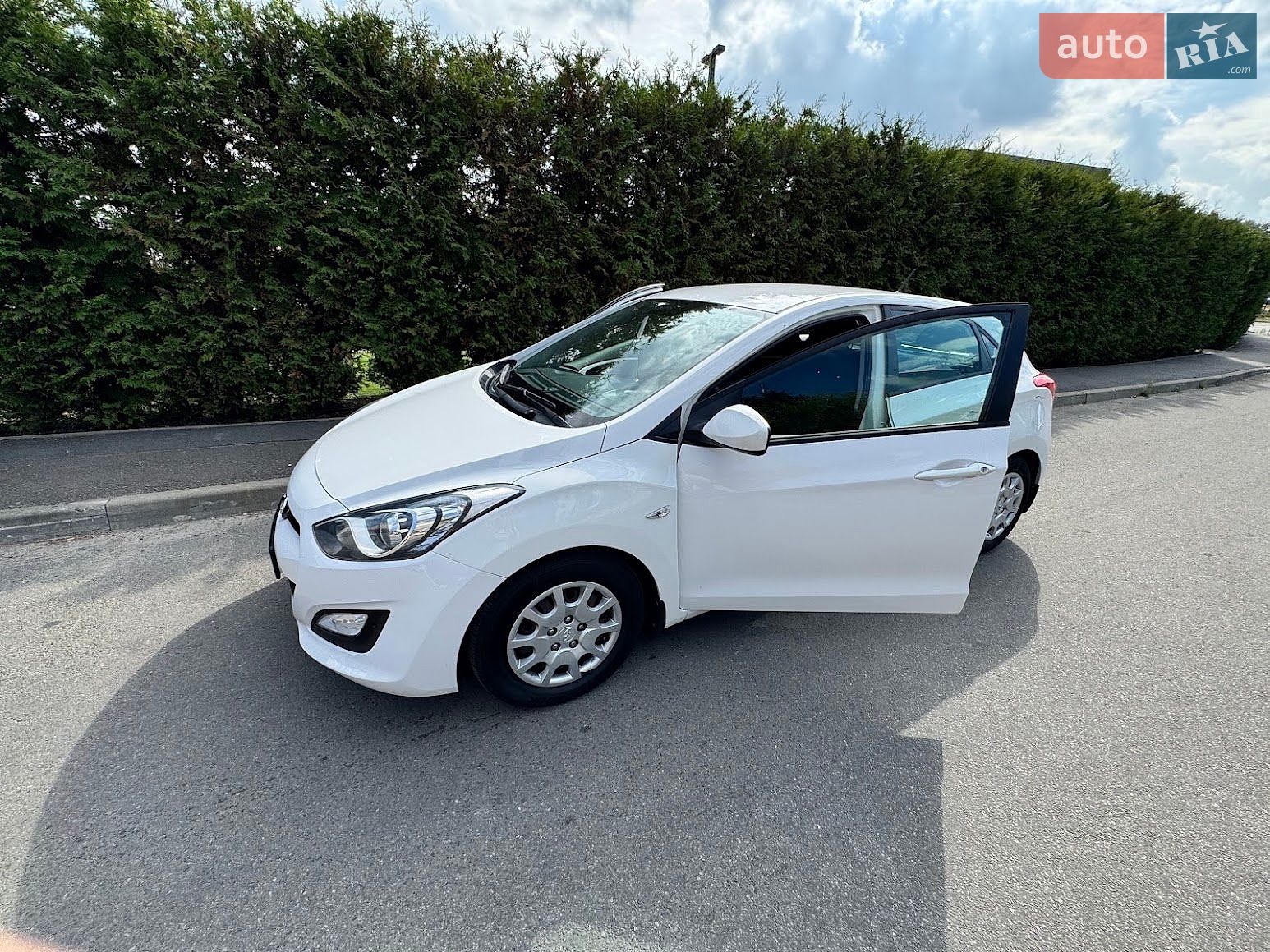 Hyundai i30 2013 VIN TMAD251AAEJ108535 фото оголошення 3 з 10