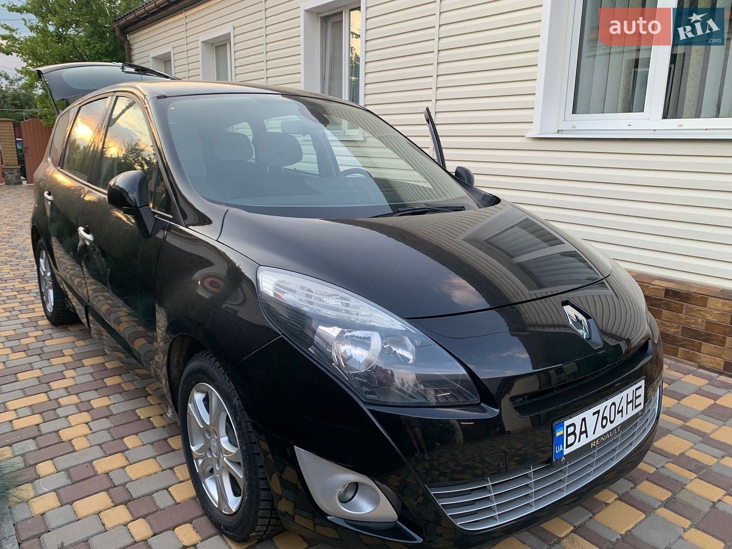 Renault Scenic 2010 VIN VF1JZ1VB644321588 фото оголошення 4 з 21