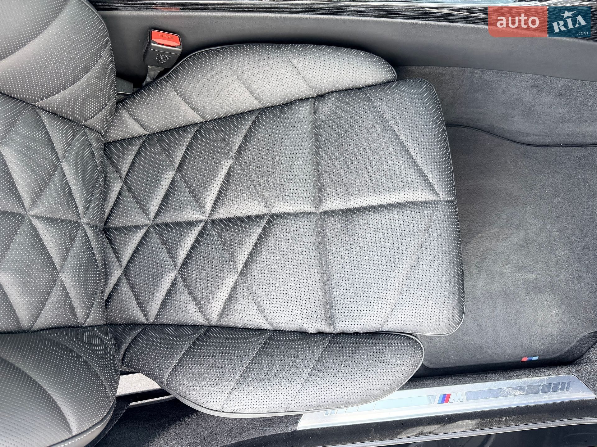 BMW i7 2023 VIN WBY41EJ05RCP30801 фото оголошення 13 з 37