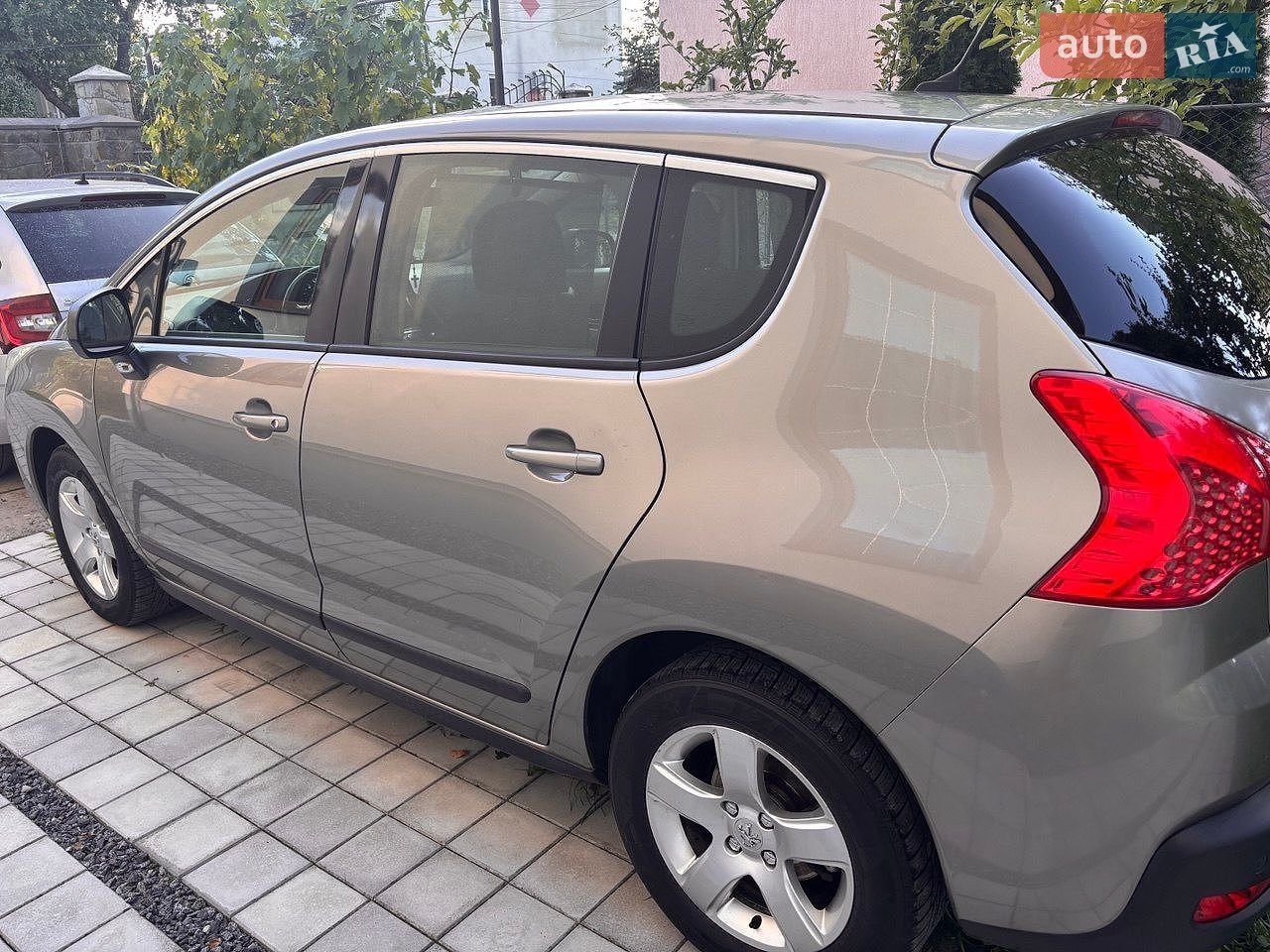 Peugeot 3008 2010 VIN VF30U9HZHAS033371 фото оголошення 7 з 22