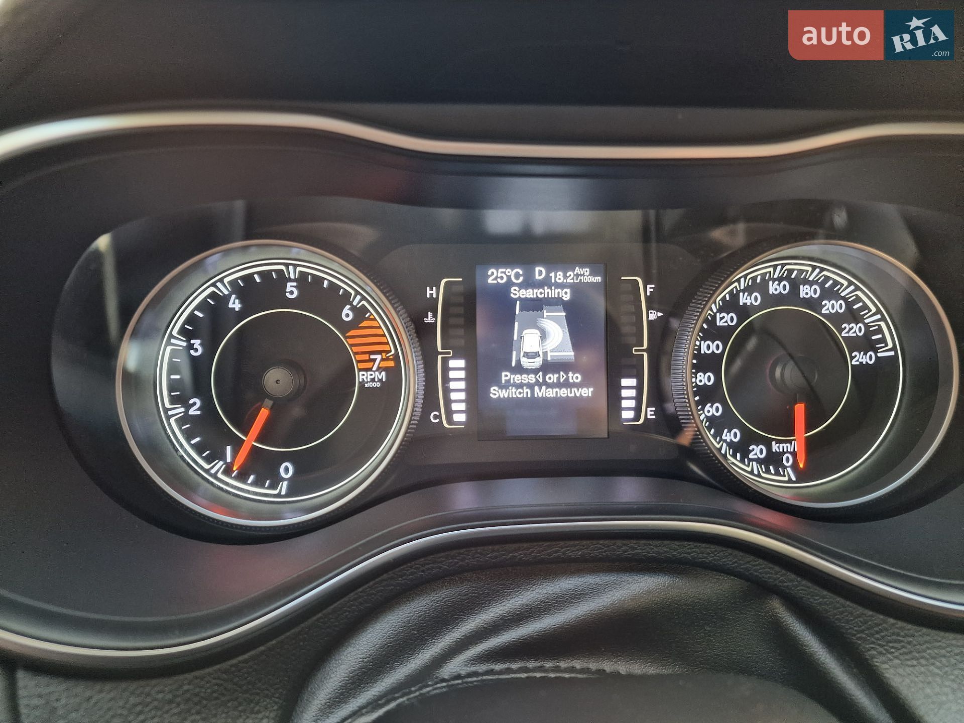 Jeep Cherokee 2019 VIN 1C4PJMCB7KD214687 фото оголошення 33 з 34
