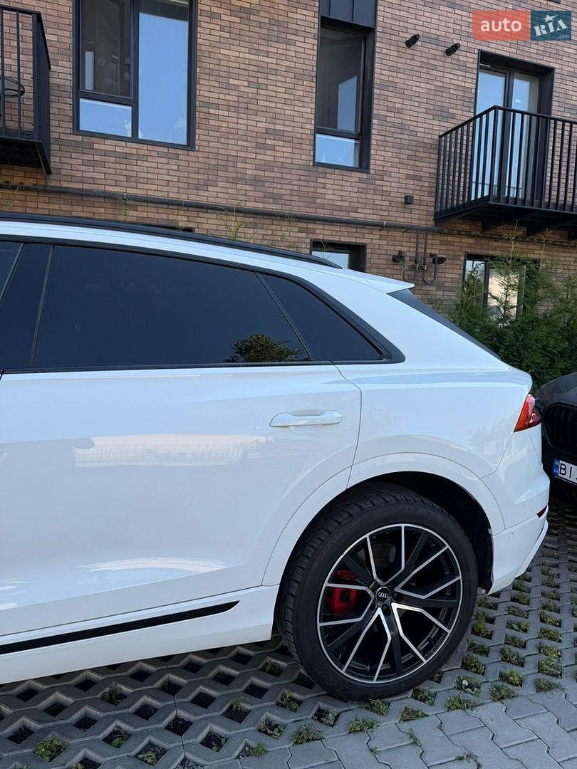 Audi Q8 2019 VIN WA1FVAF17KD039031 фото оголошення 15 з 48