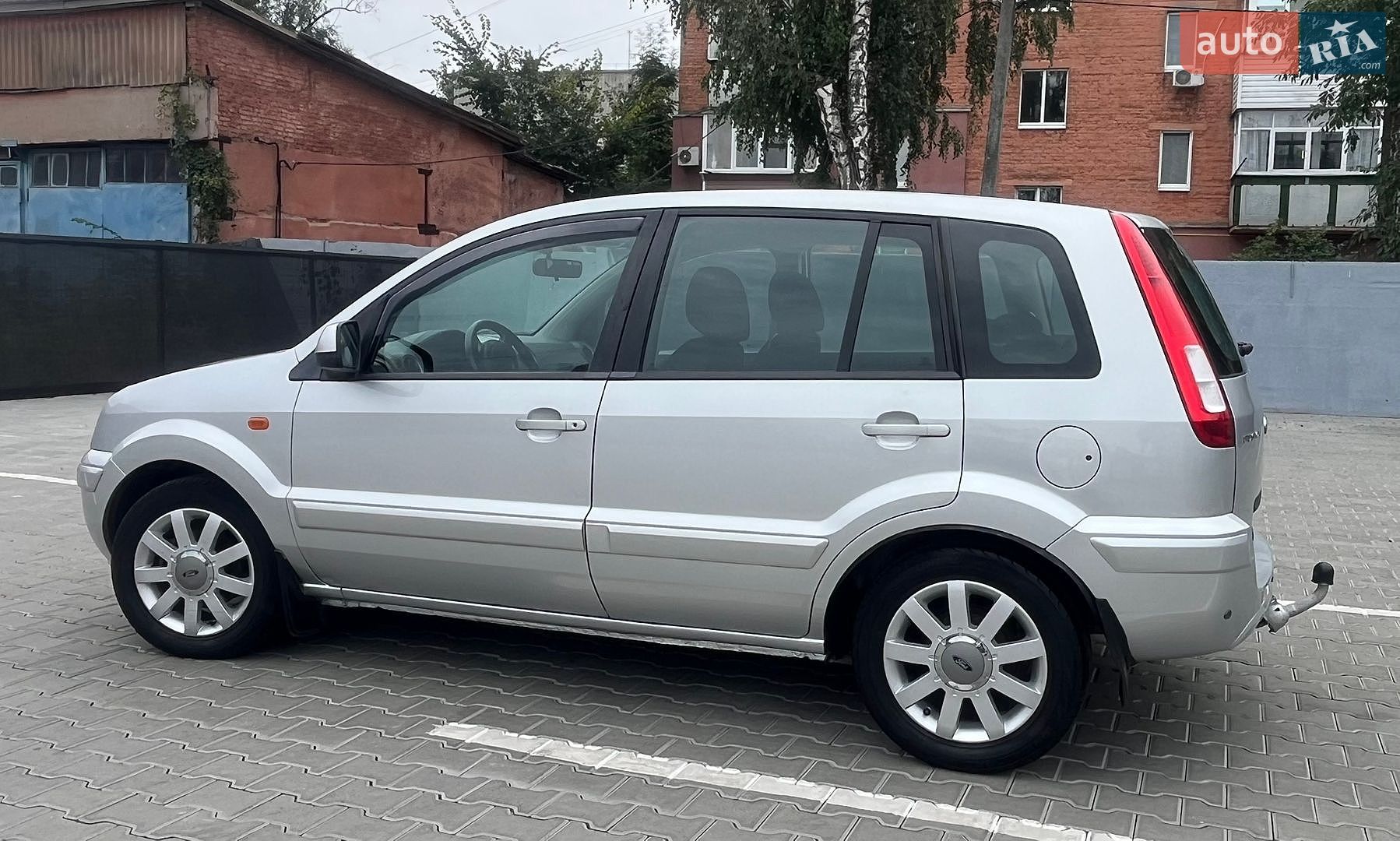 Ford Fusion 2010 VIN WF0UXXGAJUAB76222 фото оголошення 6 з 31