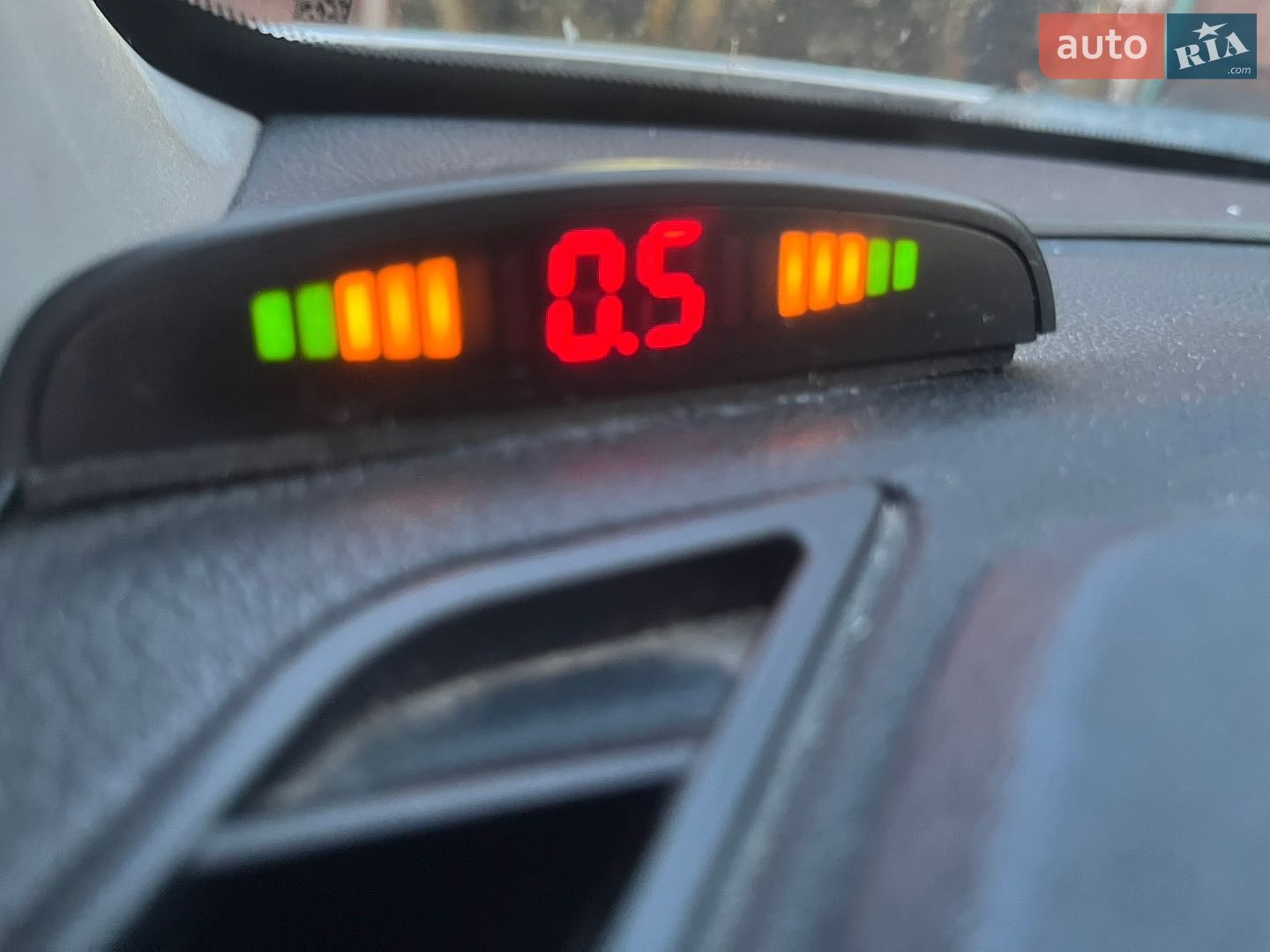 Ford Fusion 2010 VIN WF0UXXGAJUAB76222 фото оголошення 10 з 31