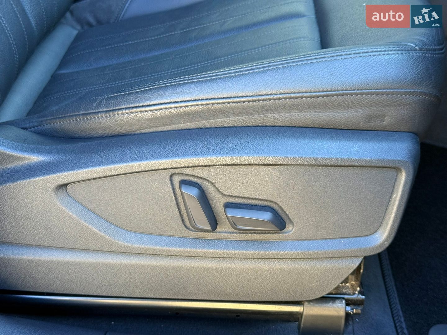 Audi Q5 2020 VIN WA1ANAFY8L2072351 фото оголошення 47 з 78