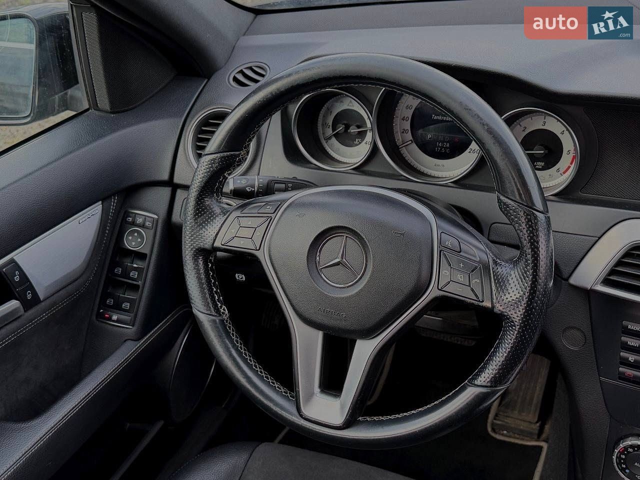 Mercedes-Benz C-Class 2014 VIN WDD2042011G307479 фото оголошення 18 з 19