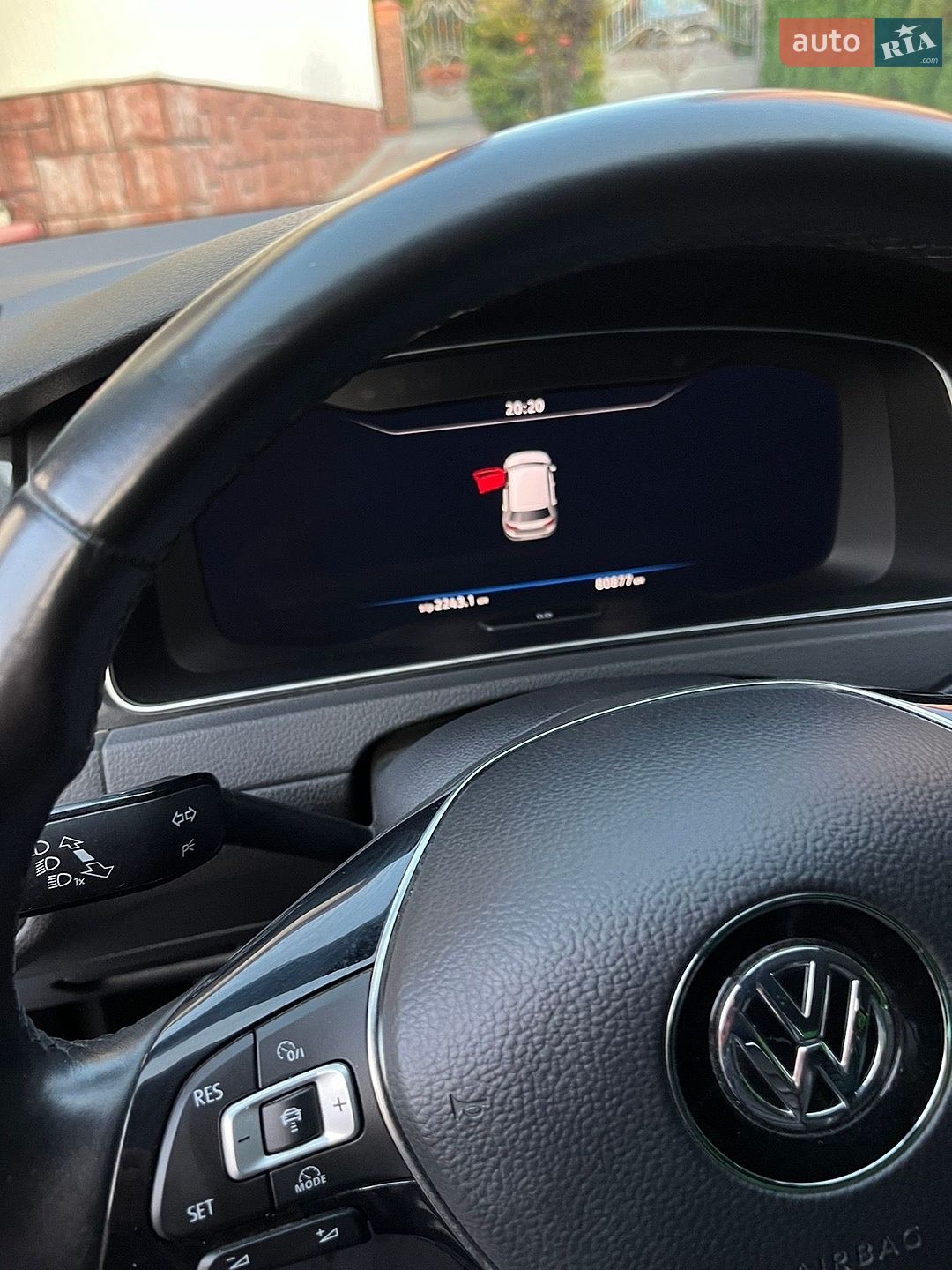 Volkswagen e-Golf 2018 VIN WVWZZZAUZJW909723 фото оголошення 7 з 22
