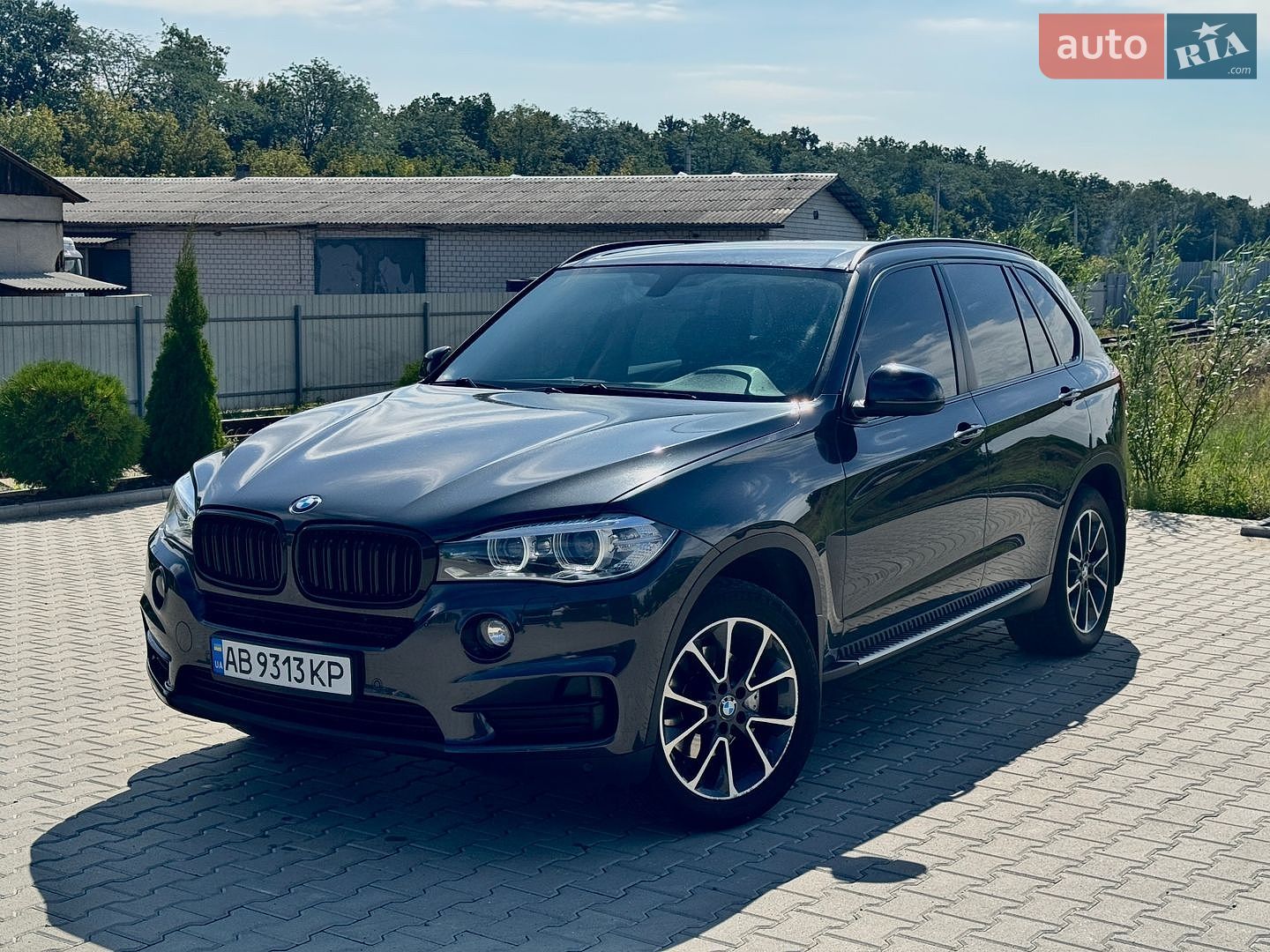 BMW X5 2017 VIN WBALS010400V47498 фото оголошення 4 з 12