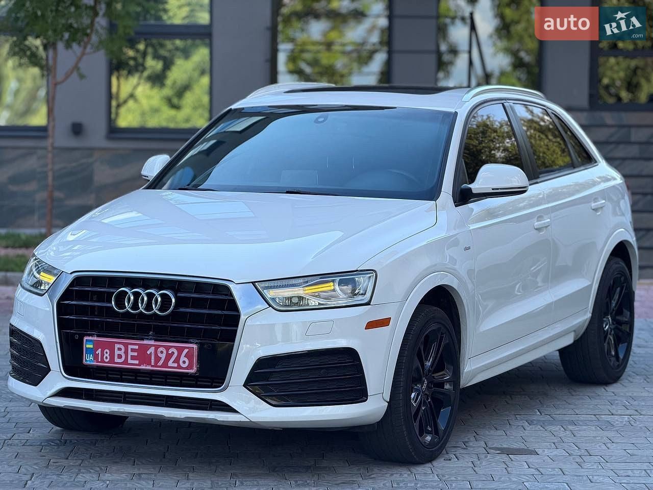 Audi Q3 2017 VIN WA1BCCFS7JR007593 фото оголошення 4 з 13