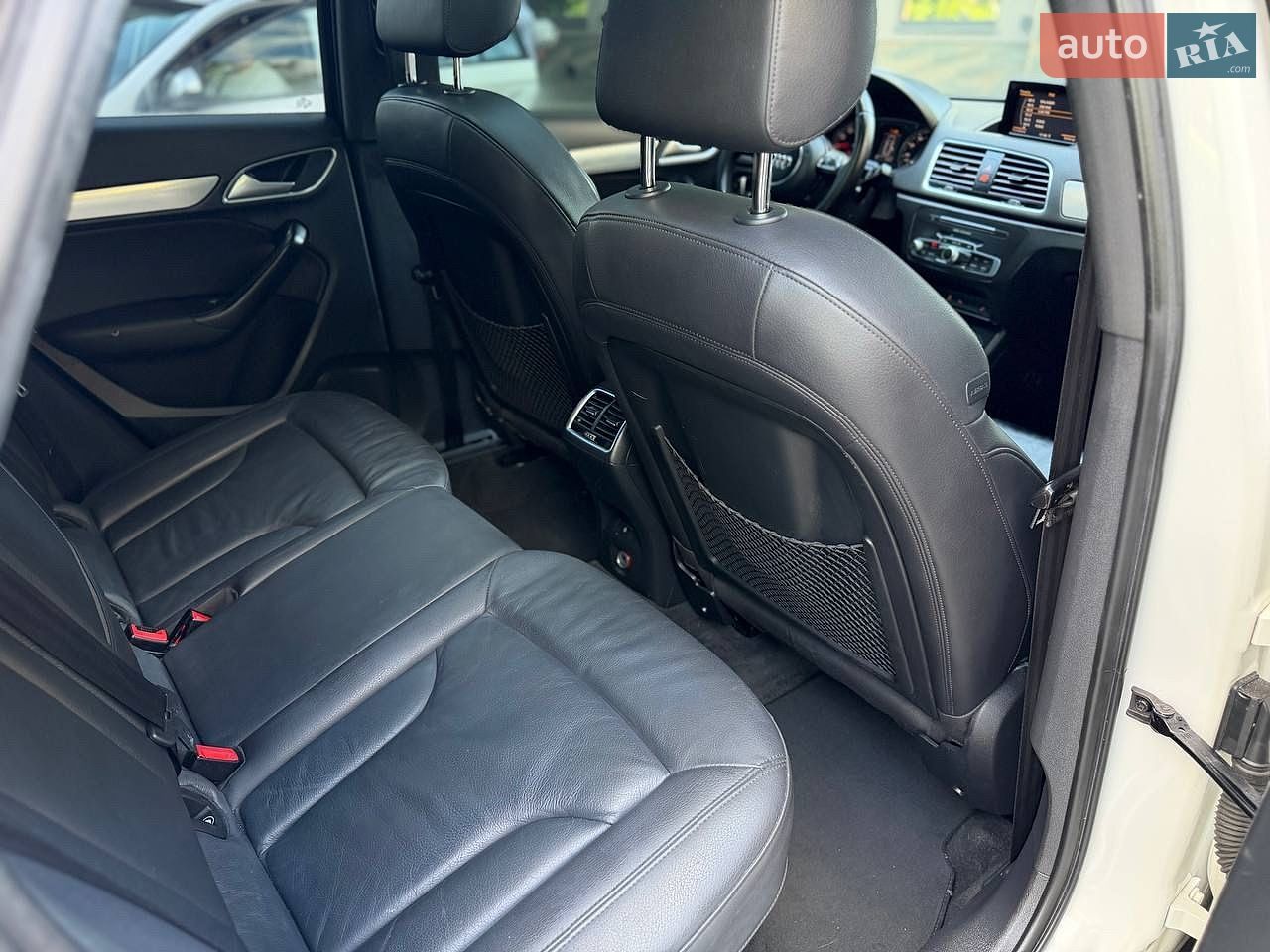 Audi Q3 2017 VIN WA1BCCFS7JR007593 фото оголошення 11 з 13