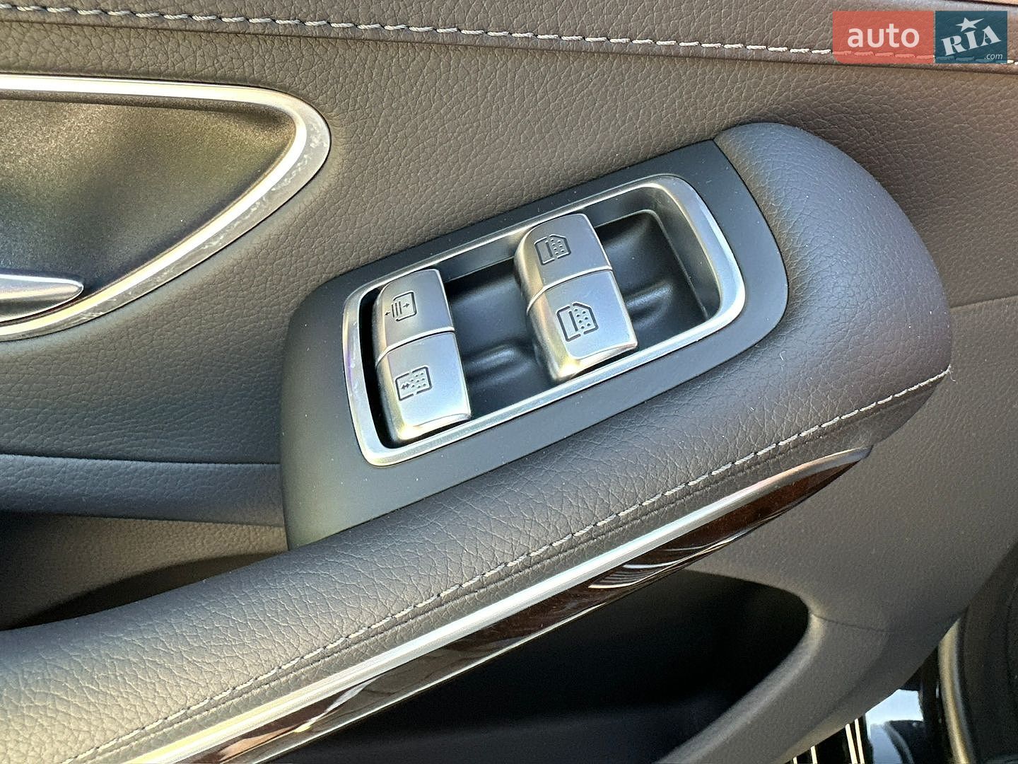 Mercedes-Benz S-Class 2017 VIN WDDUG6EB0JA373051 фото оголошення 20 з 23