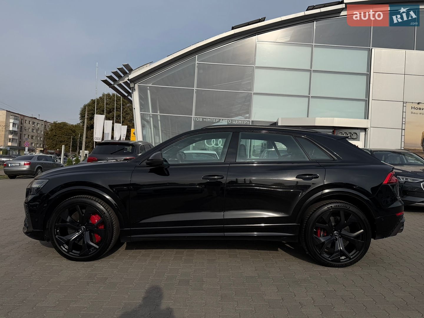 Audi RS Q8 2020 VIN WUAZZZF1XMD001174 фото оголошення 10 з 43