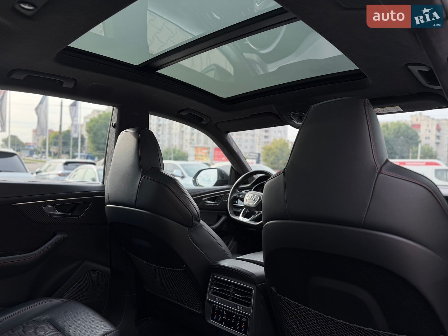 Audi RS Q8 2020 VIN WUAZZZF1XMD001174 фото оголошення 23 з 43