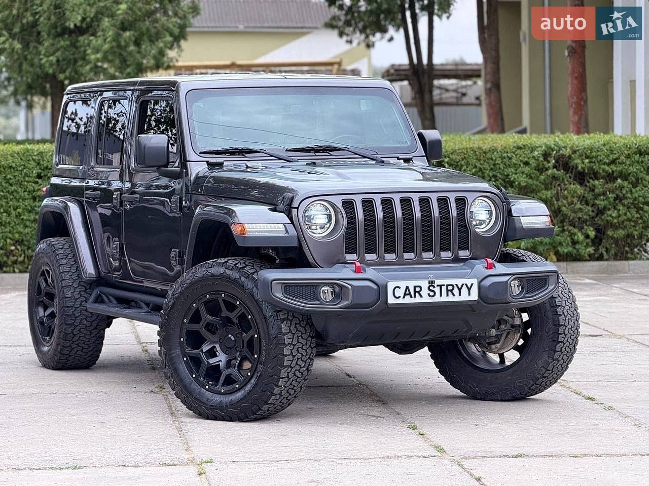 Jeep Wrangler 2018 VIN 1C4HJXFG5JW176831 фото оголошення 10 з 83