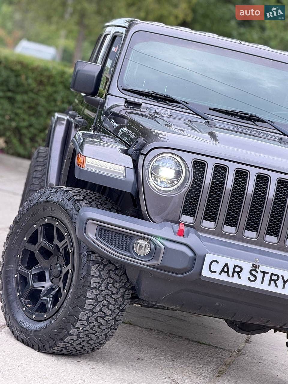 Jeep Wrangler 2018 VIN 1C4HJXFG5JW176831 фото оголошення 13 з 83