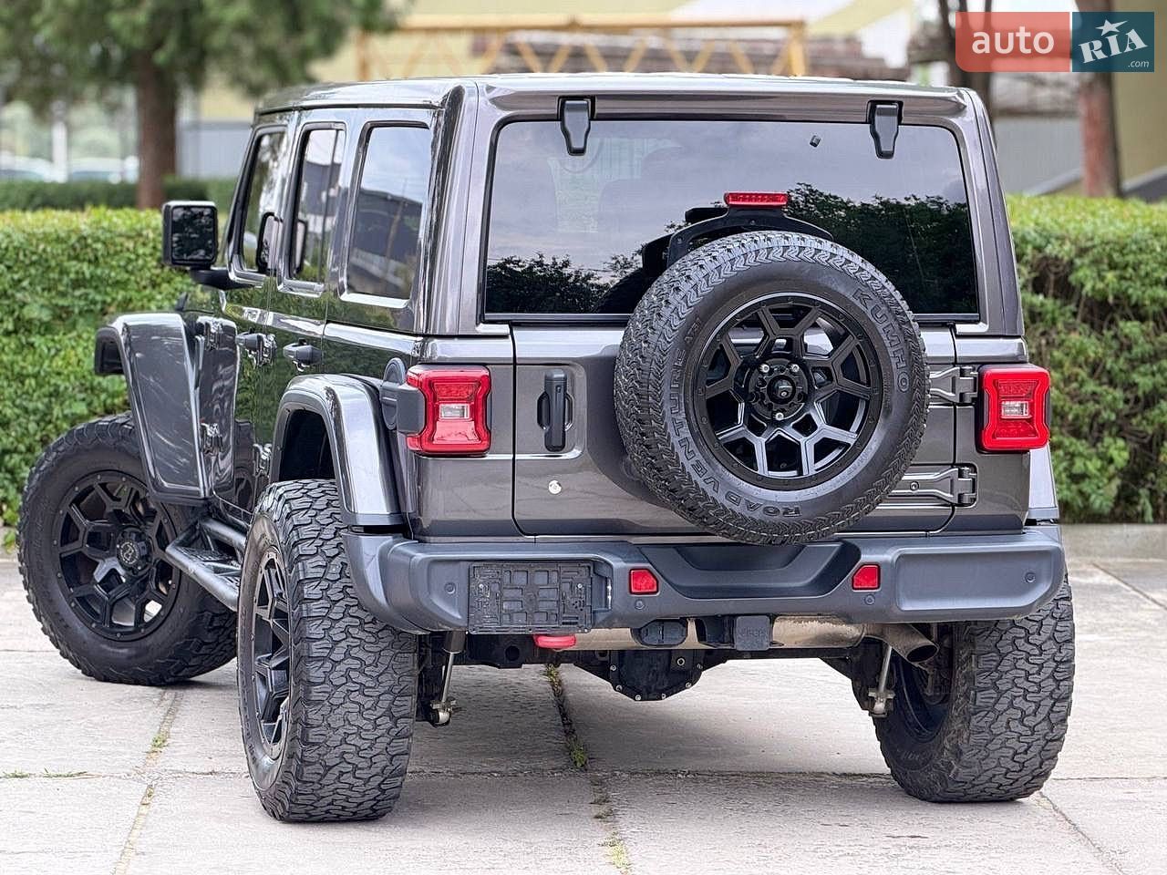 Jeep Wrangler 2018 VIN 1C4HJXFG5JW176831 фото оголошення 29 з 83