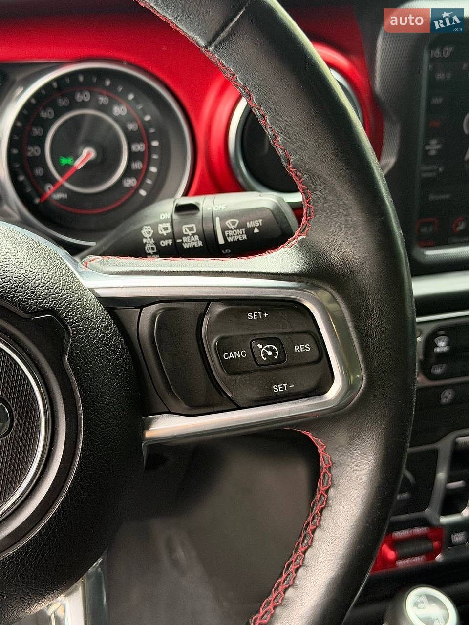 Jeep Wrangler 2018 VIN 1C4HJXFG5JW176831 фото оголошення 39 з 83