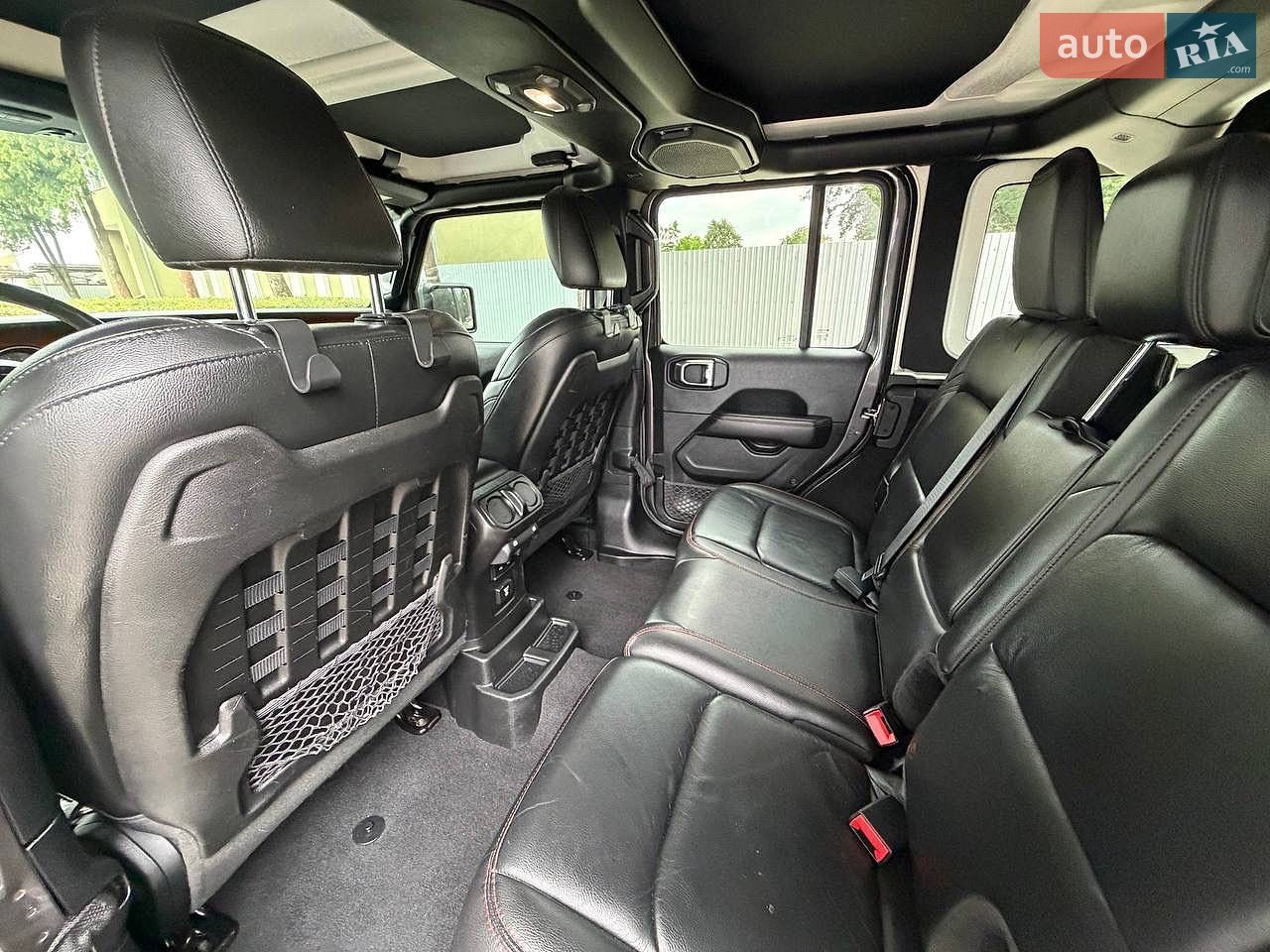 Jeep Wrangler 2018 VIN 1C4HJXFG5JW176831 фото оголошення 47 з 83