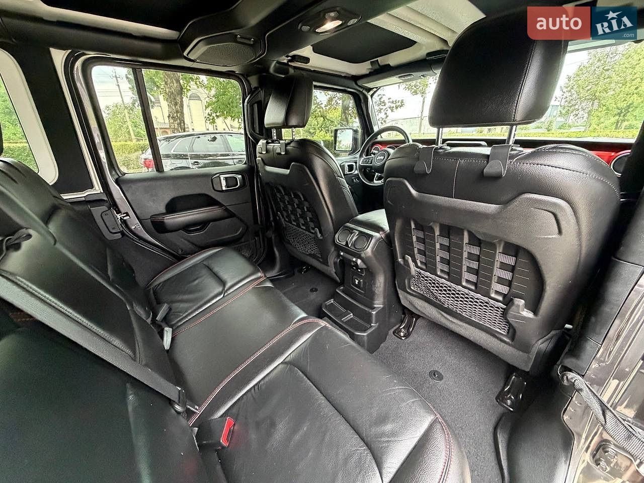 Jeep Wrangler 2018 VIN 1C4HJXFG5JW176831 фото оголошення 63 з 83