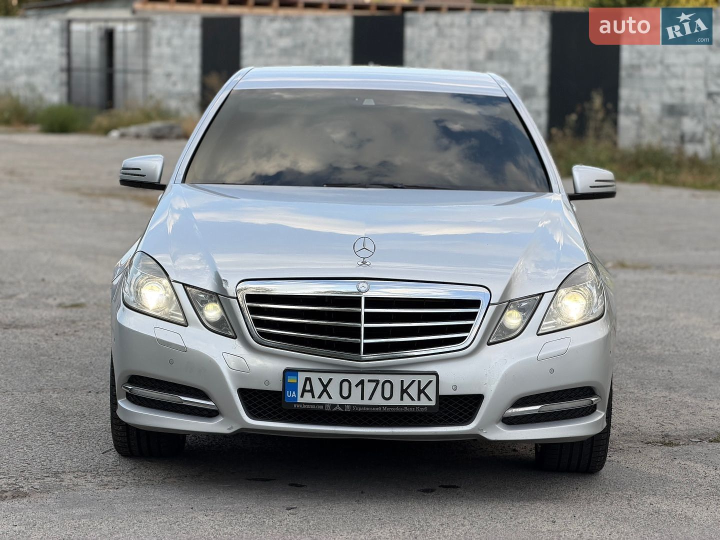 Mercedes-Benz E-Class 2011 VIN WDD2120021A531059 фото оголошення 4 з 83