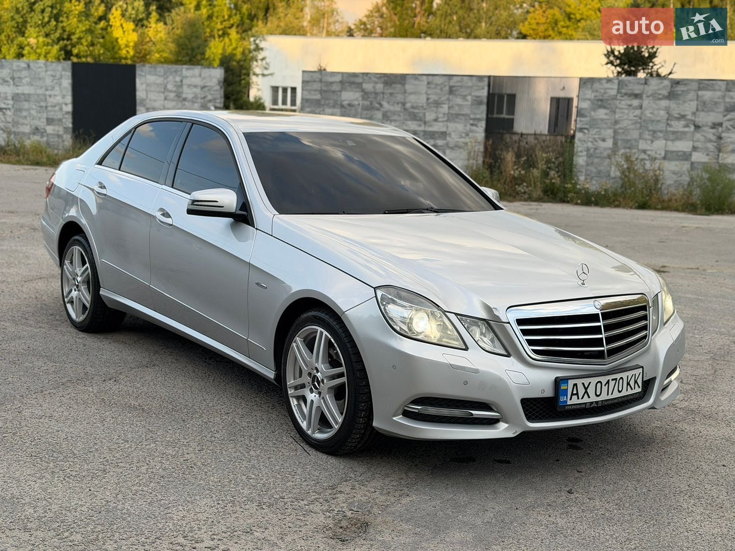 Mercedes-Benz E-Class 2011 VIN WDD2120021A531059 фото оголошення 16 з 83