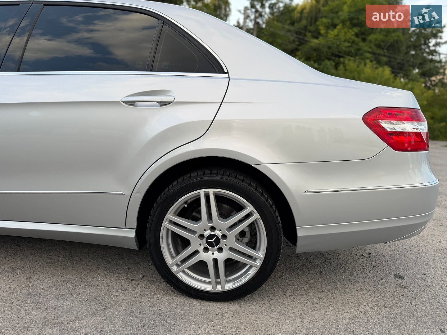 Mercedes-Benz E-Class 2011 VIN WDD2120021A531059 фото оголошення 24 з 83
