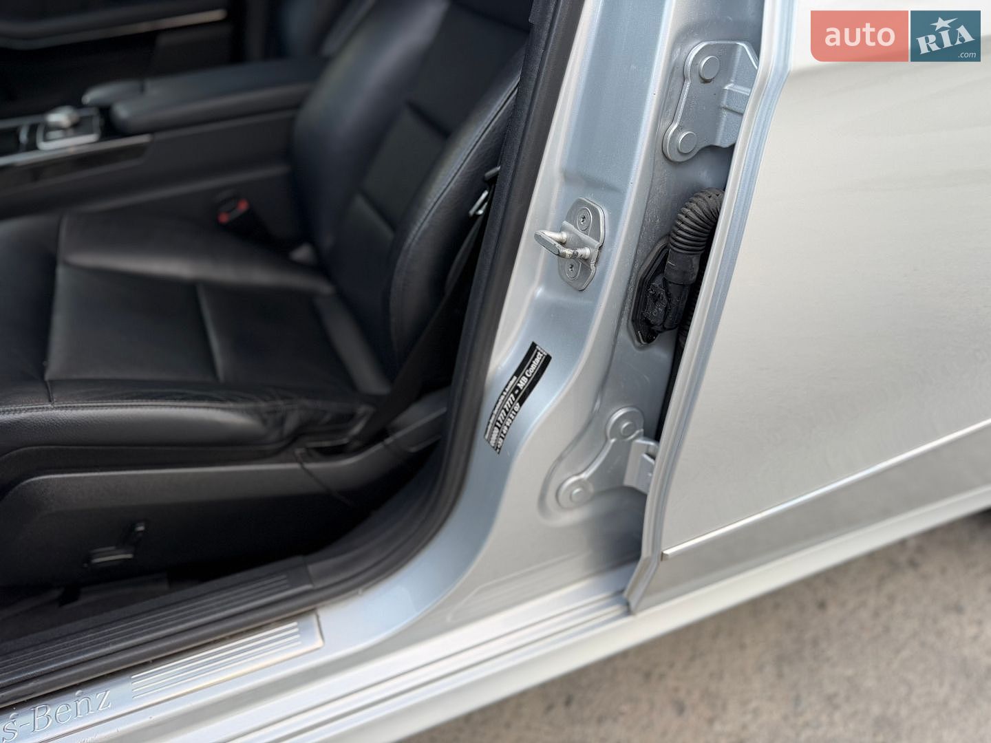 Mercedes-Benz E-Class 2011 VIN WDD2120021A531059 фото оголошення 41 з 83