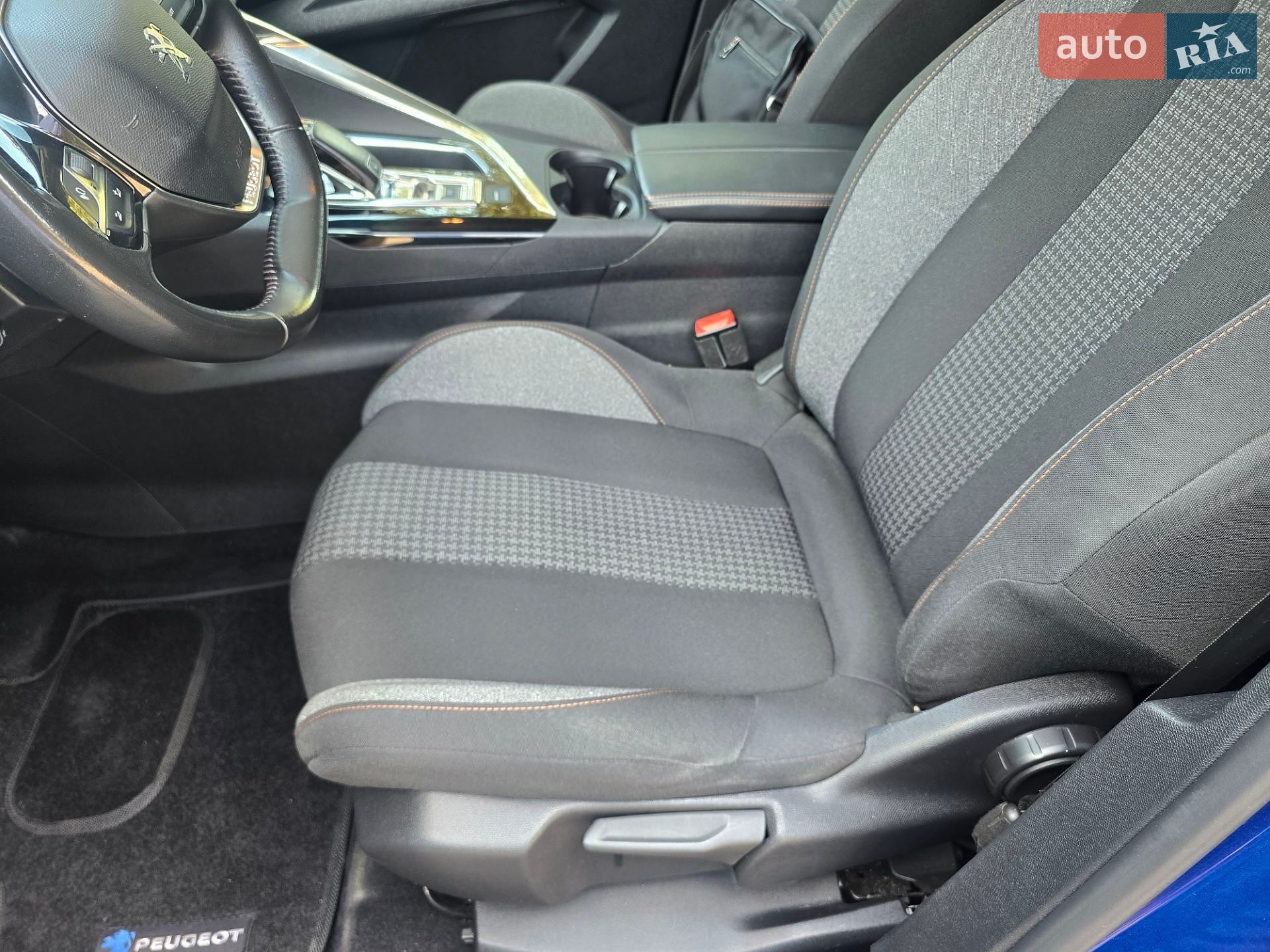 Peugeot 3008 2021 VIN VF3MCYHZRLS237898 фото оголошення 19 з 55