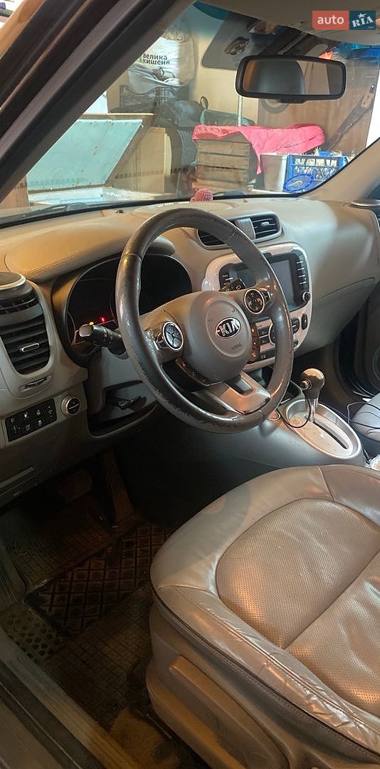 Kia Soul 2015 VIN KNAJX81EFG7010771 фото оголошення 12 з 16