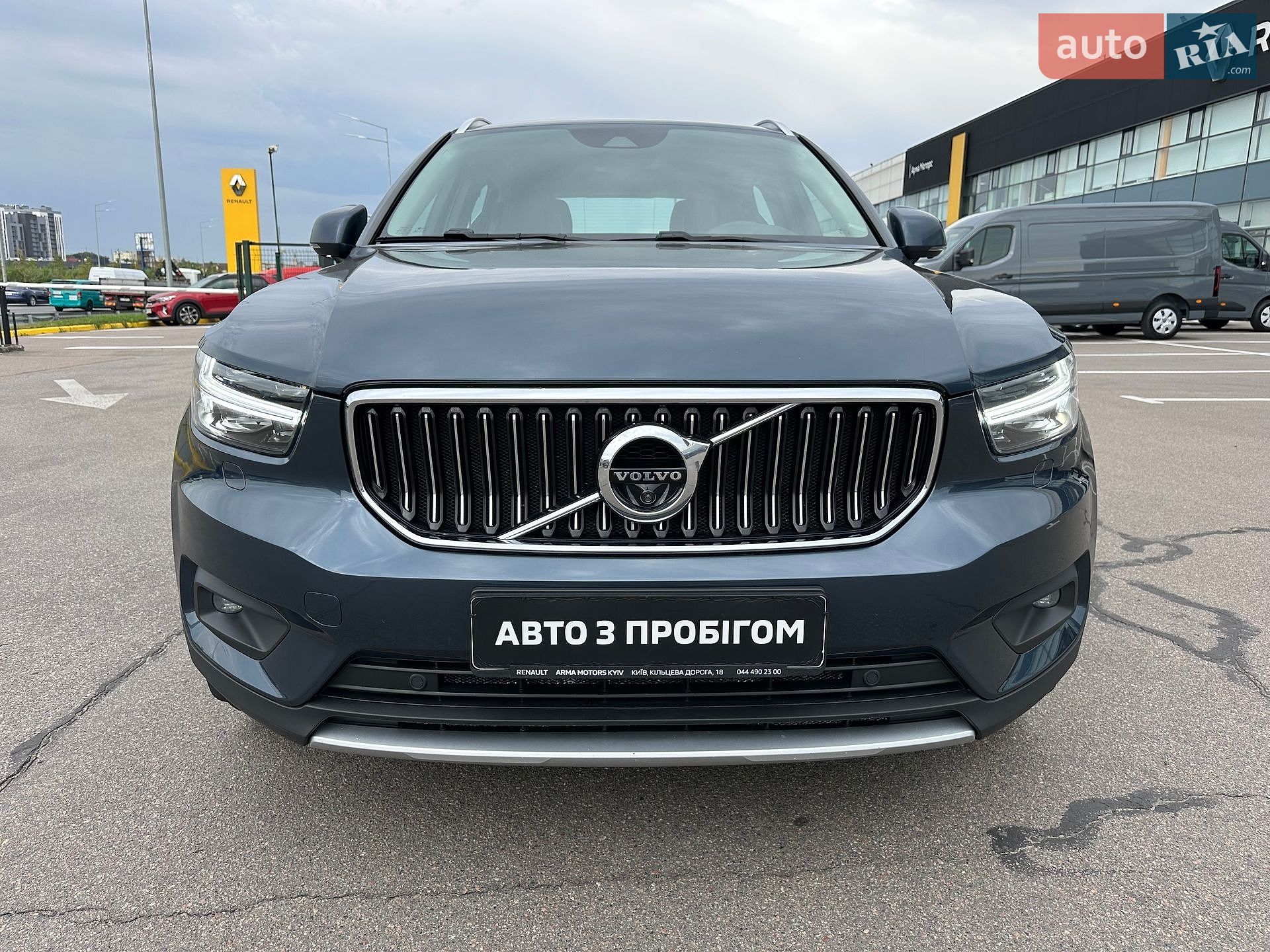 Volvo XC40 2019 VIN YV1XZ72BCK2147218 фото оголошення 3 з 39
