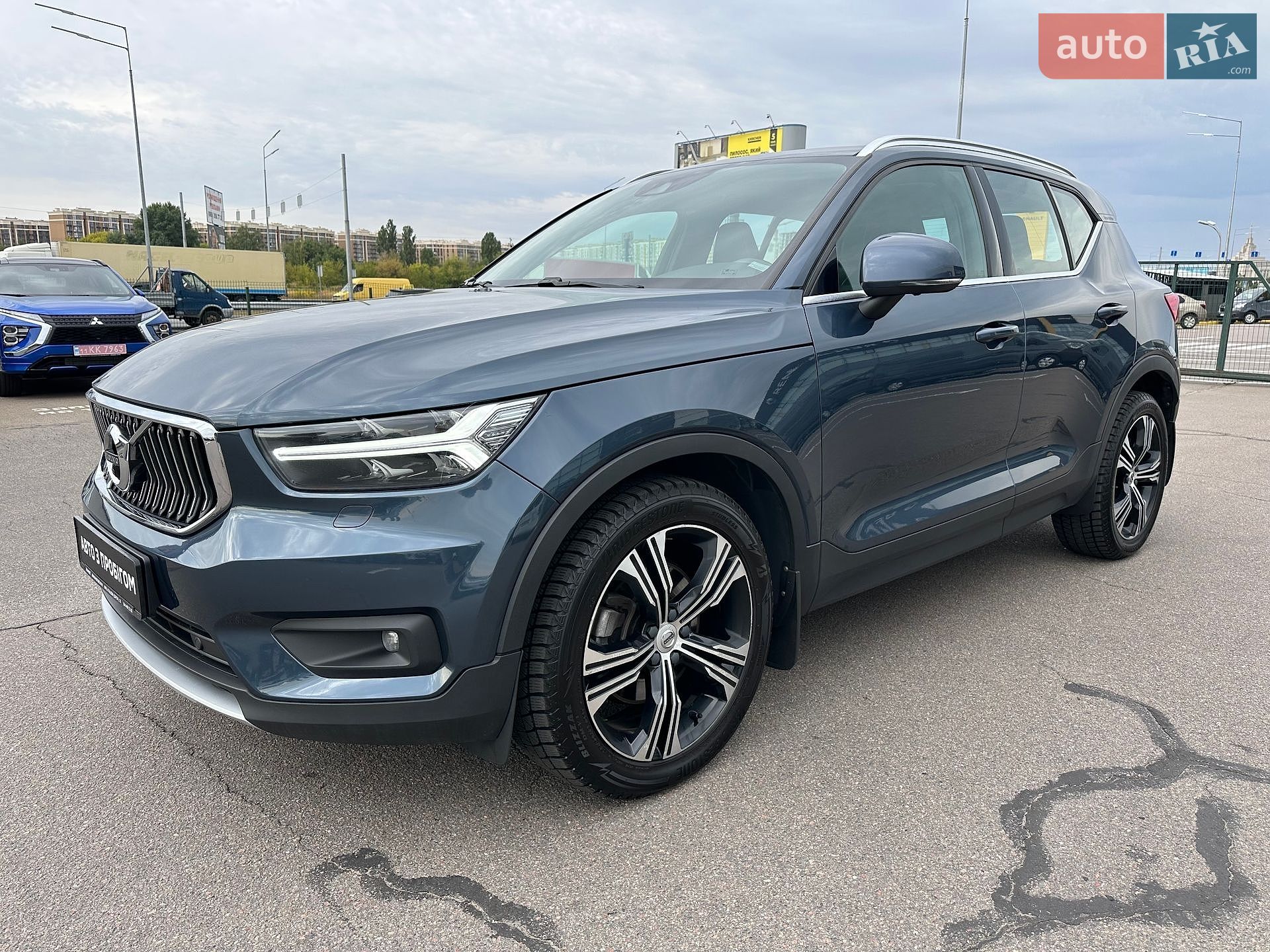 Volvo XC40 2019 VIN YV1XZ72BCK2147218 фото оголошення 4 з 39