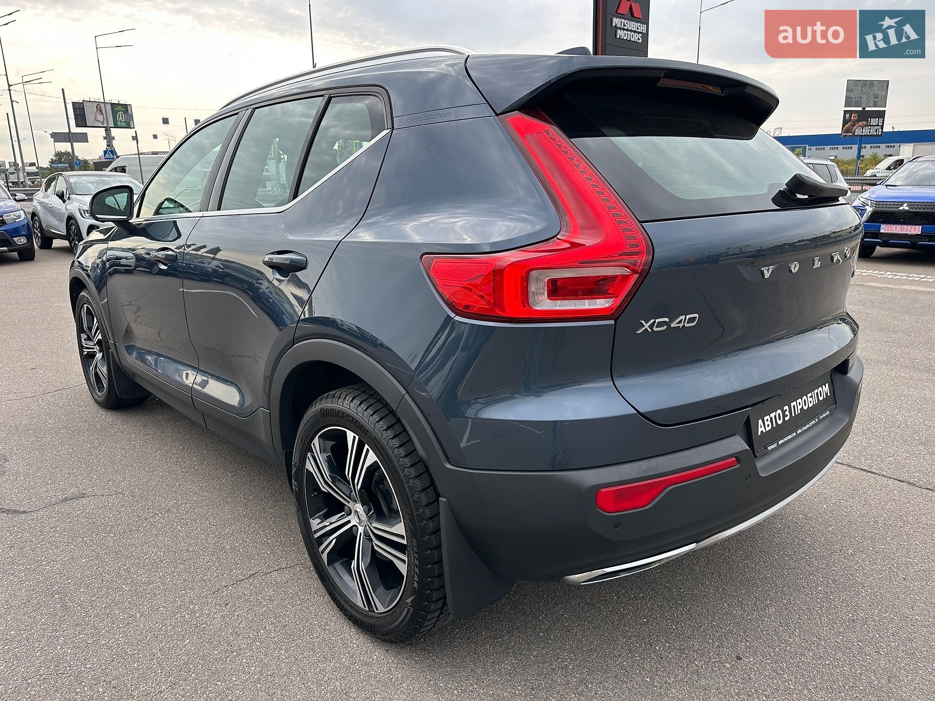 Volvo XC40 2019 VIN YV1XZ72BCK2147218 фото оголошення 6 з 39