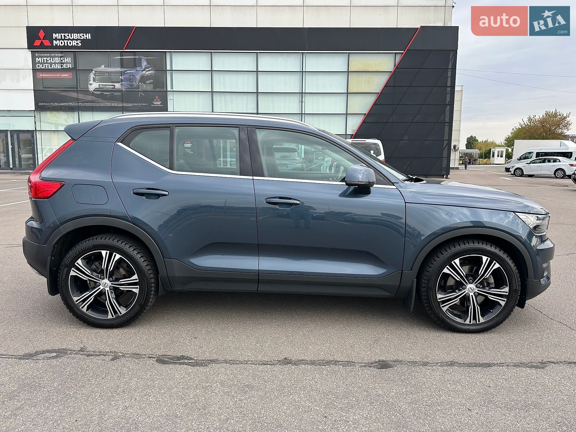 Volvo XC40 2019 VIN YV1XZ72BCK2147218 фото оголошення 9 з 39