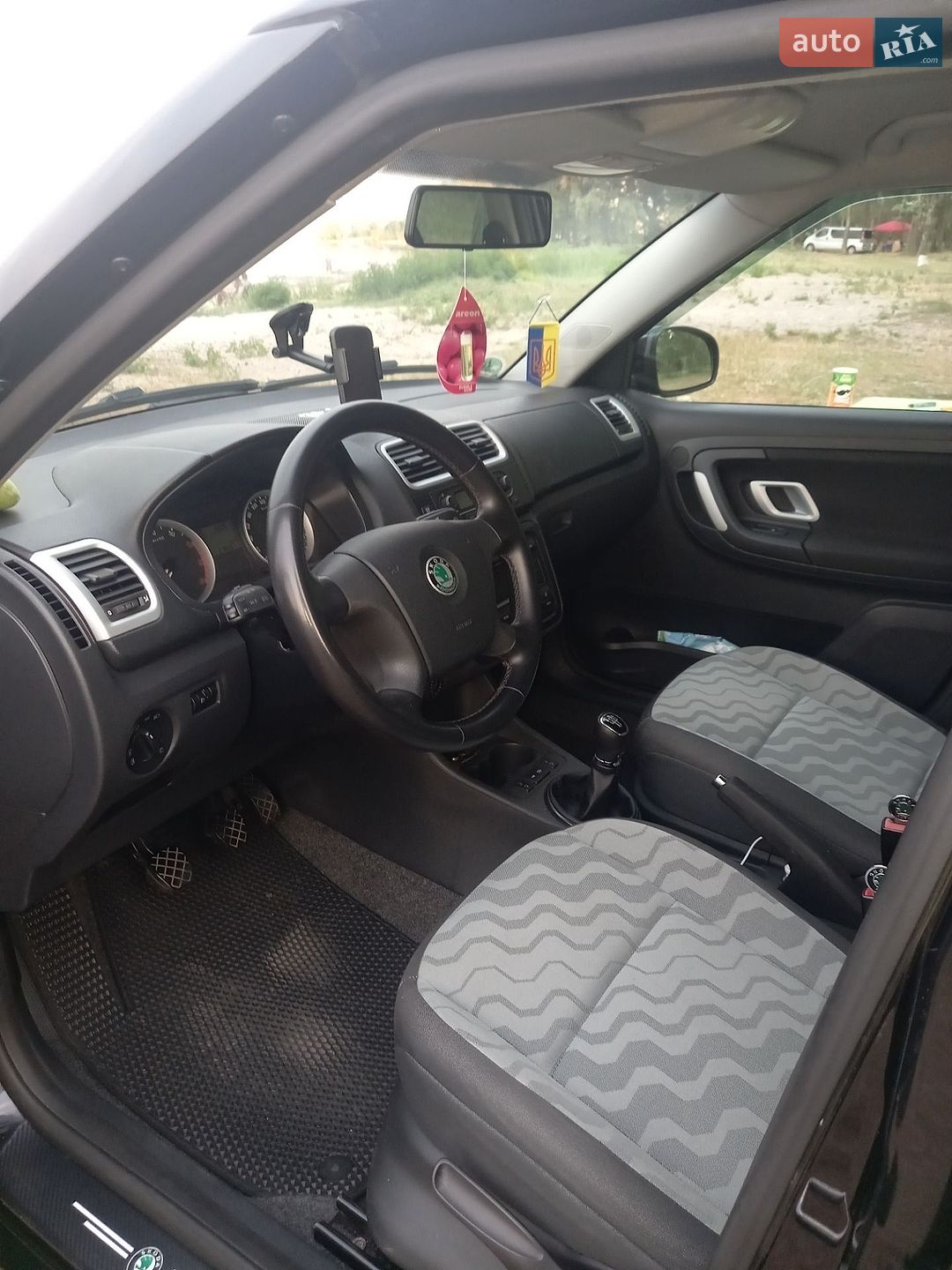 Skoda Fabia 2009 VIN TMBGD65JX93157439 фото оголошення 7 з 21