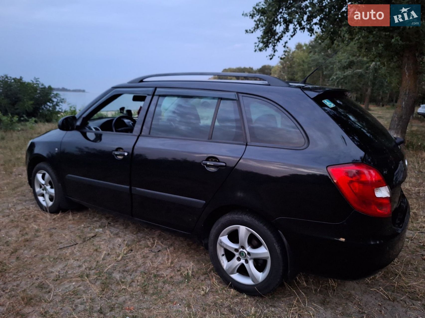 Skoda Fabia 2009 VIN TMBGD65JX93157439 фото оголошення 12 з 21